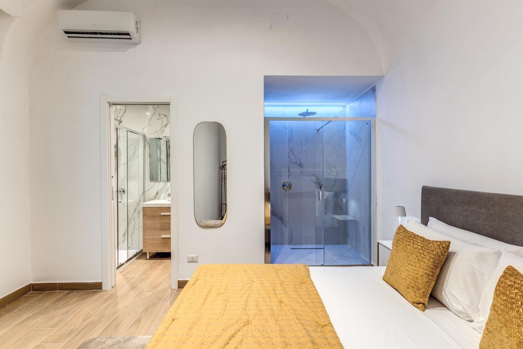 Domus Partenopea Naples Exterior photo