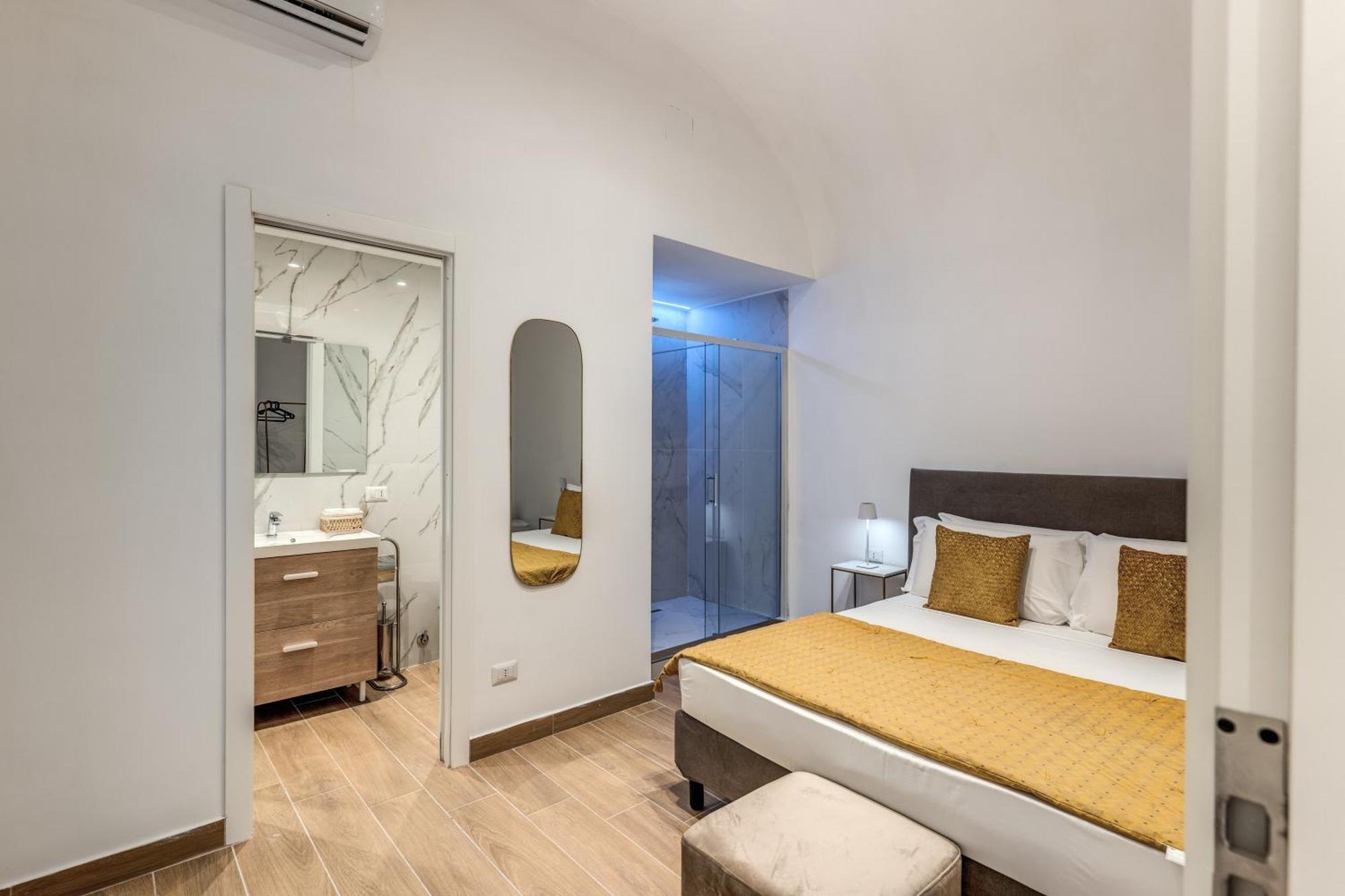 Domus Partenopea Naples Exterior photo